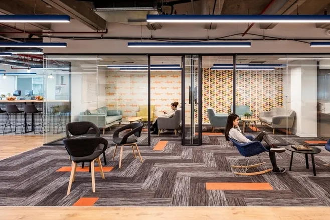 辦公室裝修-辦公區配圖